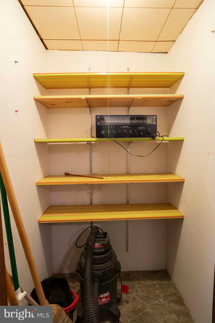 458 HOBBS KNOB RD, FRONT ROYAL, Virginia 22630, 3 Bedrooms Bedrooms, ,2 BathroomsBathrooms,Residential,For sale,458 HOBBS KNOB RD,VAWR2012510 MLS # VAWR2012510