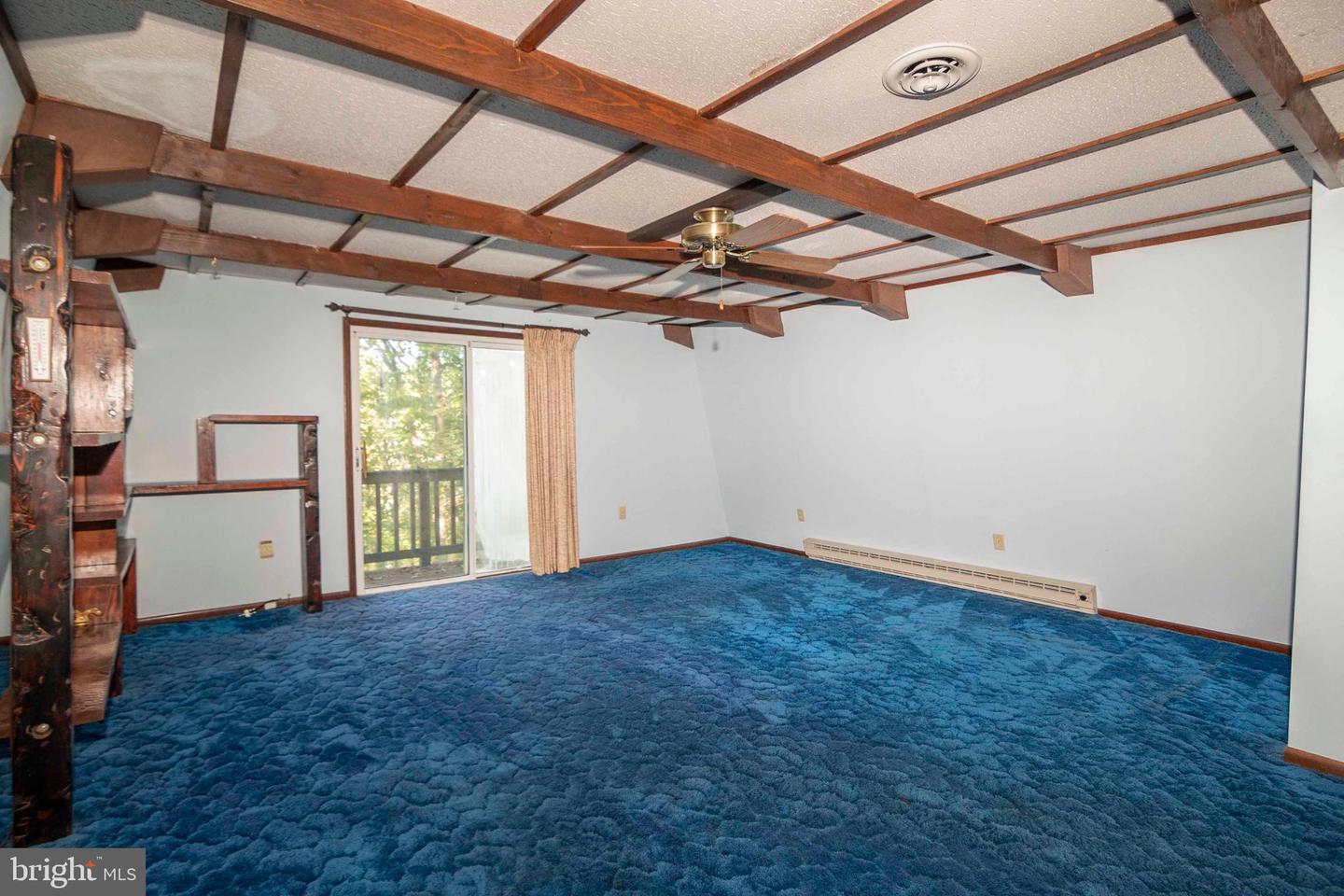 458 HOBBS KNOB RD, FRONT ROYAL, Virginia 22630, 3 Bedrooms Bedrooms, ,2 BathroomsBathrooms,Residential,For sale,458 HOBBS KNOB RD,VAWR2012510 MLS # VAWR2012510