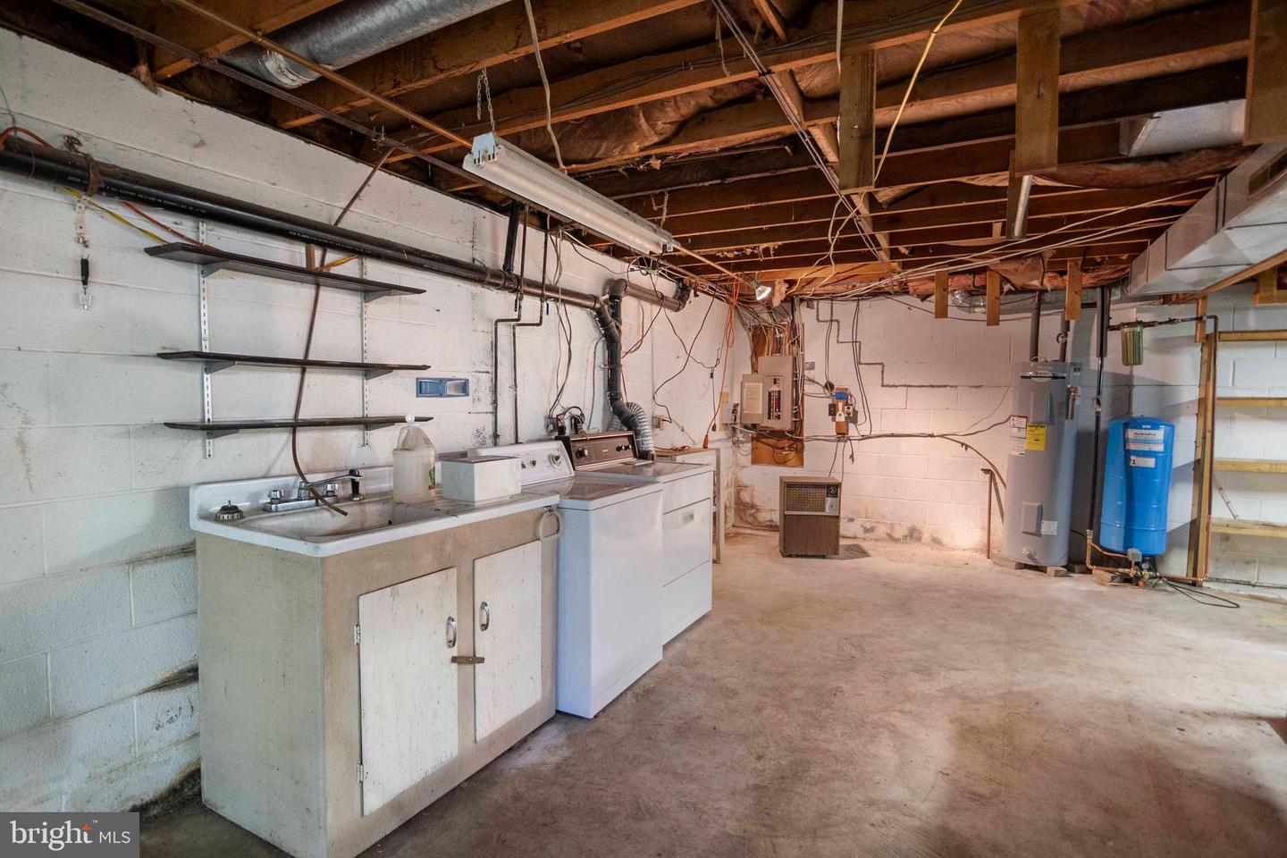 458 HOBBS KNOB RD, FRONT ROYAL, Virginia 22630, 3 Bedrooms Bedrooms, ,2 BathroomsBathrooms,Residential,For sale,458 HOBBS KNOB RD,VAWR2012510 MLS # VAWR2012510