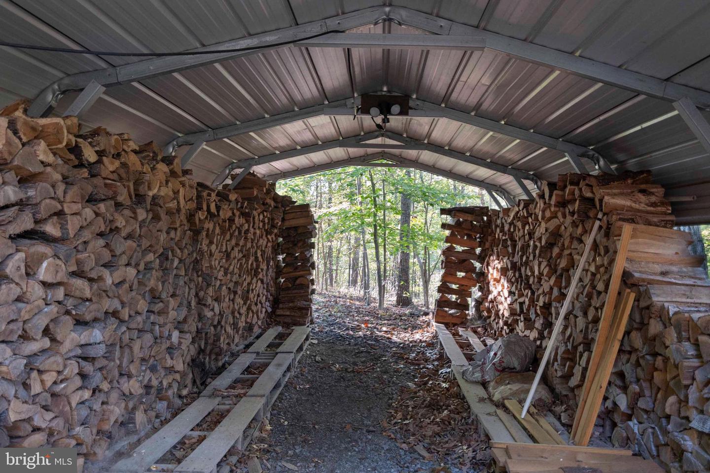 458 HOBBS KNOB RD, FRONT ROYAL, Virginia 22630, 3 Bedrooms Bedrooms, ,2 BathroomsBathrooms,Residential,For sale,458 HOBBS KNOB RD,VAWR2012510 MLS # VAWR2012510