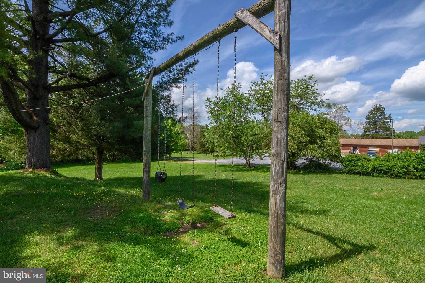 458 HOBBS KNOB RD, FRONT ROYAL, Virginia 22630, 3 Bedrooms Bedrooms, ,2 BathroomsBathrooms,Residential,For sale,458 HOBBS KNOB RD,VAWR2012510 MLS # VAWR2012510