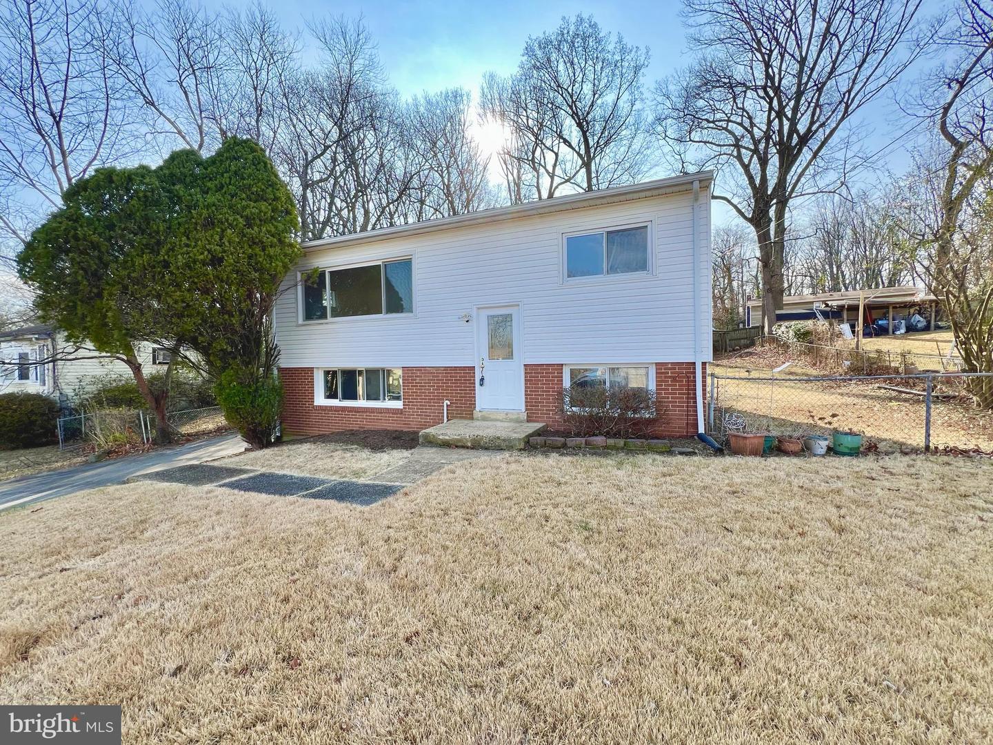 14416 MERIDIAN DR, WOODBRIDGE, Virginia 22191, 3 Bedrooms Bedrooms, ,2 BathroomsBathrooms,Residential,For sale,14416 MERIDIAN DR,VAPW2106566 MLS # VAPW2106566 14416 MERIDIAN DR, WOODBRIDGE, Virginia 22191, 3 Bedrooms Bedrooms, ,2 BathroomsBathrooms,Residential,For sale,14416 MERIDIAN DR,VAPW2106566 MLS # VAPW2106566