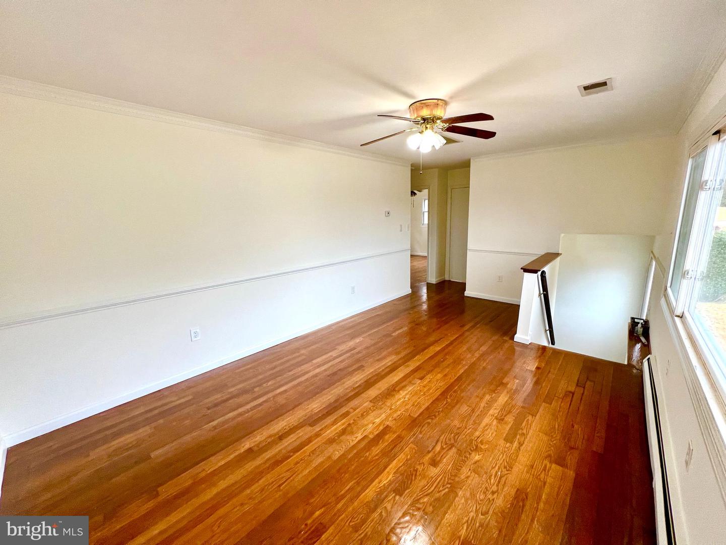 14416 MERIDIAN DR, WOODBRIDGE, Virginia 22191, 3 Bedrooms Bedrooms, ,2 BathroomsBathrooms,Residential,For sale,14416 MERIDIAN DR,VAPW2106566 MLS # VAPW2106566 14416 MERIDIAN DR, WOODBRIDGE, Virginia 22191, 3 Bedrooms Bedrooms, ,2 BathroomsBathrooms,Residential,For sale,14416 MERIDIAN DR,VAPW2106566 MLS # VAPW2106566