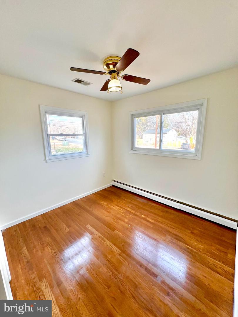 14416 MERIDIAN DR, WOODBRIDGE, Virginia 22191, 3 Bedrooms Bedrooms, ,2 BathroomsBathrooms,Residential,For sale,14416 MERIDIAN DR,VAPW2106566 MLS # VAPW2106566 14416 MERIDIAN DR, WOODBRIDGE, Virginia 22191, 3 Bedrooms Bedrooms, ,2 BathroomsBathrooms,Residential,For sale,14416 MERIDIAN DR,VAPW2106566 MLS # VAPW2106566