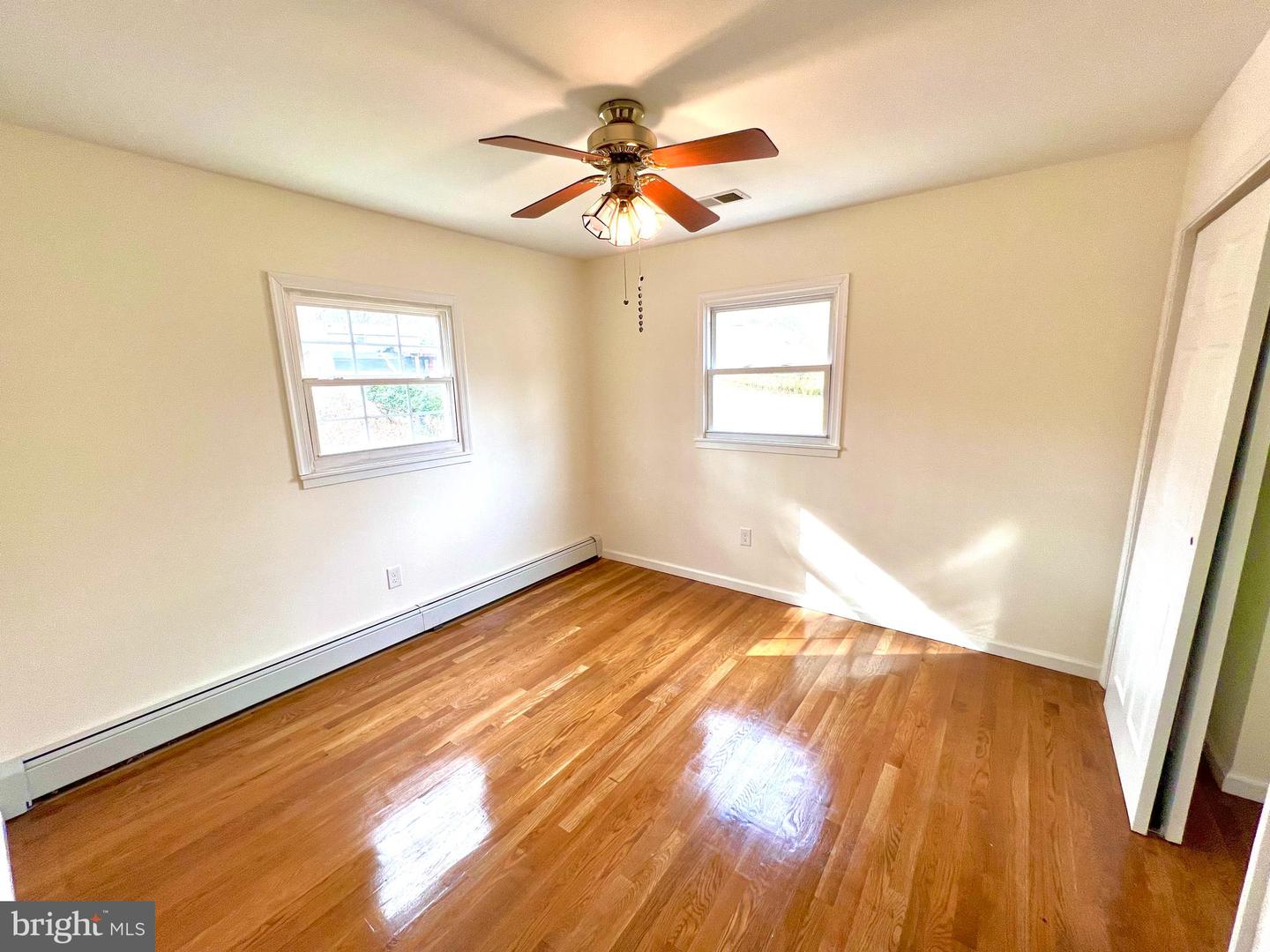 14416 MERIDIAN DR, WOODBRIDGE, Virginia 22191, 3 Bedrooms Bedrooms, ,2 BathroomsBathrooms,Residential,For sale,14416 MERIDIAN DR,VAPW2106566 MLS # VAPW2106566 14416 MERIDIAN DR, WOODBRIDGE, Virginia 22191, 3 Bedrooms Bedrooms, ,2 BathroomsBathrooms,Residential,For sale,14416 MERIDIAN DR,VAPW2106566 MLS # VAPW2106566