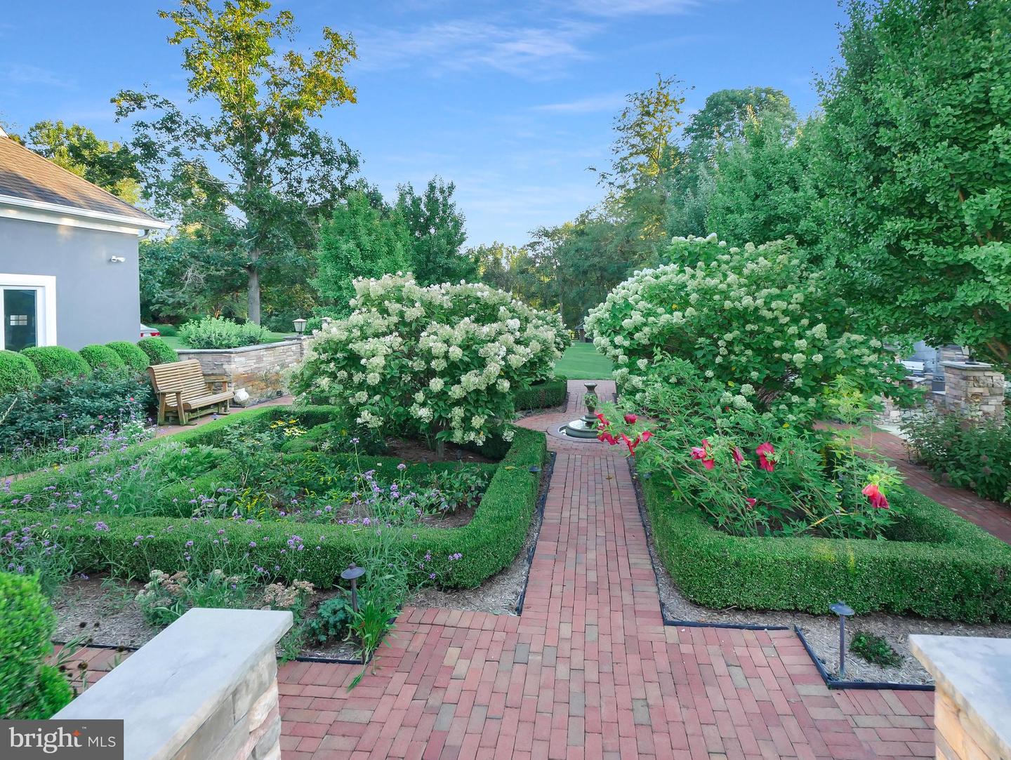 36789 SNICKERSVILLE TPKE, PURCELLVILLE, Virginia 20132, 4 Bedrooms Bedrooms, ,6 BathroomsBathrooms,Residential,For sale,36789 SNICKERSVILLE TPKE,VALO2110582 MLS # VALO2110582