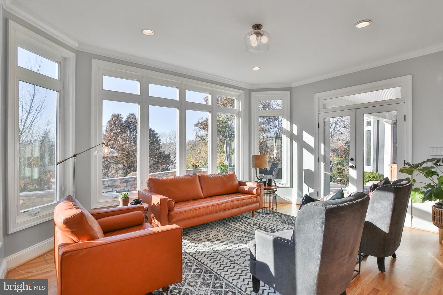 36789 SNICKERSVILLE TPKE, PURCELLVILLE, Virginia 20132, 4 Bedrooms Bedrooms, ,6 BathroomsBathrooms,Residential,For sale,36789 SNICKERSVILLE TPKE,VALO2110582 MLS # VALO2110582