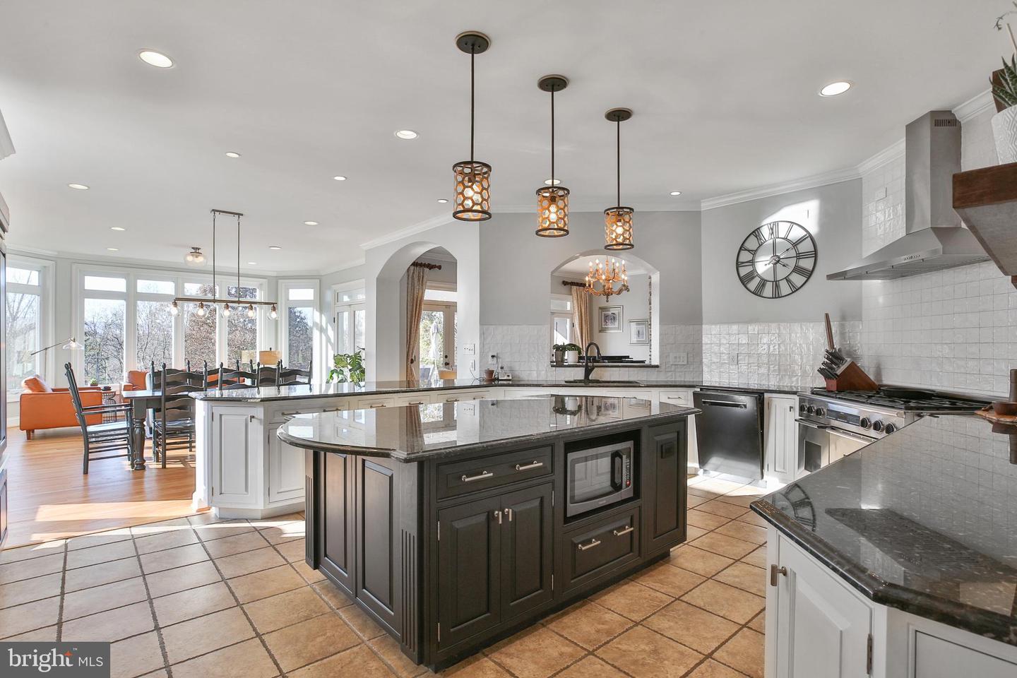 36789 SNICKERSVILLE TPKE, PURCELLVILLE, Virginia 20132, 4 Bedrooms Bedrooms, ,6 BathroomsBathrooms,Residential,For sale,36789 SNICKERSVILLE TPKE,VALO2110582 MLS # VALO2110582