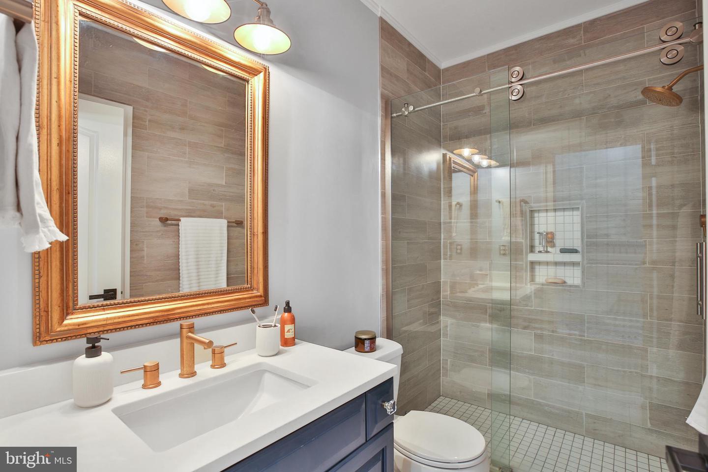 36789 SNICKERSVILLE TPKE, PURCELLVILLE, Virginia 20132, 4 Bedrooms Bedrooms, ,6 BathroomsBathrooms,Residential,For sale,36789 SNICKERSVILLE TPKE,VALO2110582 MLS # VALO2110582