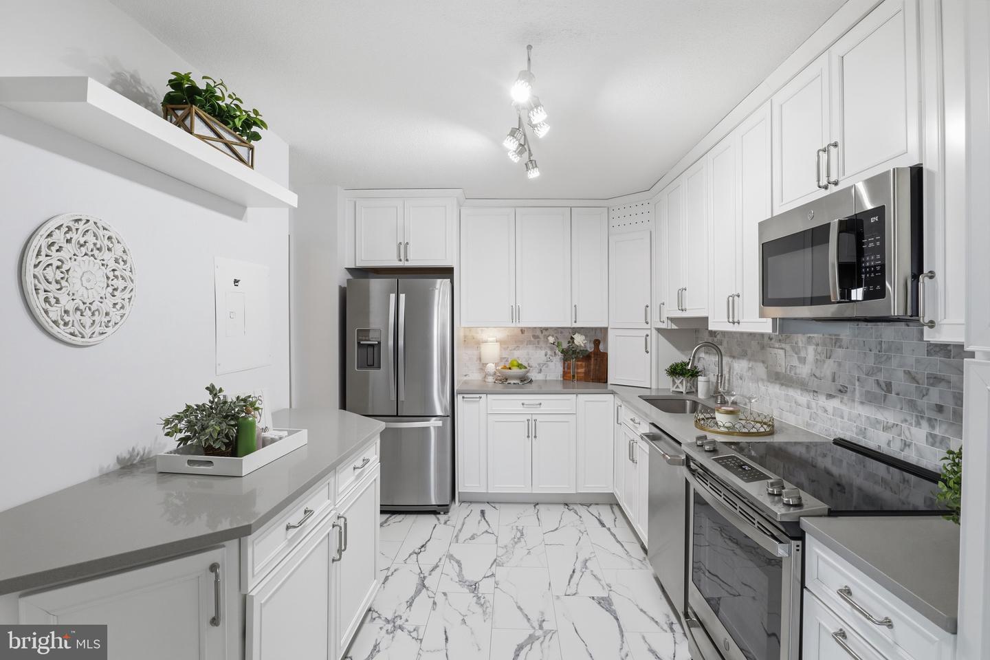 205 YOAKUM PKWY #1724, ALEXANDRIA, Virginia 22304, 1 Bedroom Bedrooms, ,2 BathroomsBathrooms,Residential,For sale,205 YOAKUM PKWY #1724,VAAX2051558 MLS # VAAX2051558 205 YOAKUM PKWY #1724, ALEXANDRIA, Virginia 22304, 1 Bedroom Bedrooms, ,2 BathroomsBathrooms,Residential,For sale,205 YOAKUM PKWY #1724,VAAX2051558 MLS # VAAX2051558