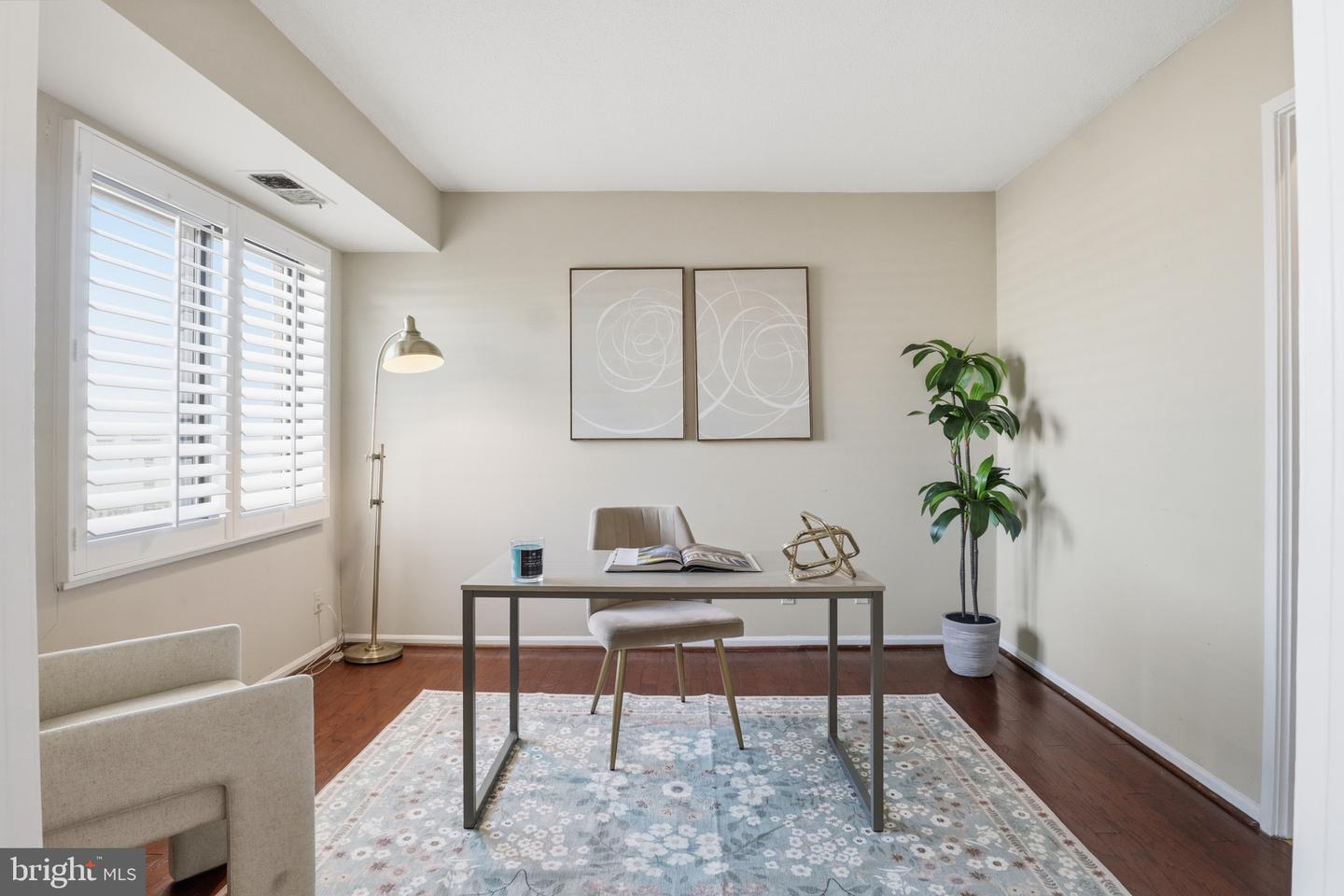 205 YOAKUM PKWY #1724, ALEXANDRIA, Virginia 22304, 1 Bedroom Bedrooms, ,2 BathroomsBathrooms,Residential,For sale,205 YOAKUM PKWY #1724,VAAX2051558 MLS # VAAX2051558 205 YOAKUM PKWY #1724, ALEXANDRIA, Virginia 22304, 1 Bedroom Bedrooms, ,2 BathroomsBathrooms,Residential,For sale,205 YOAKUM PKWY #1724,VAAX2051558 MLS # VAAX2051558