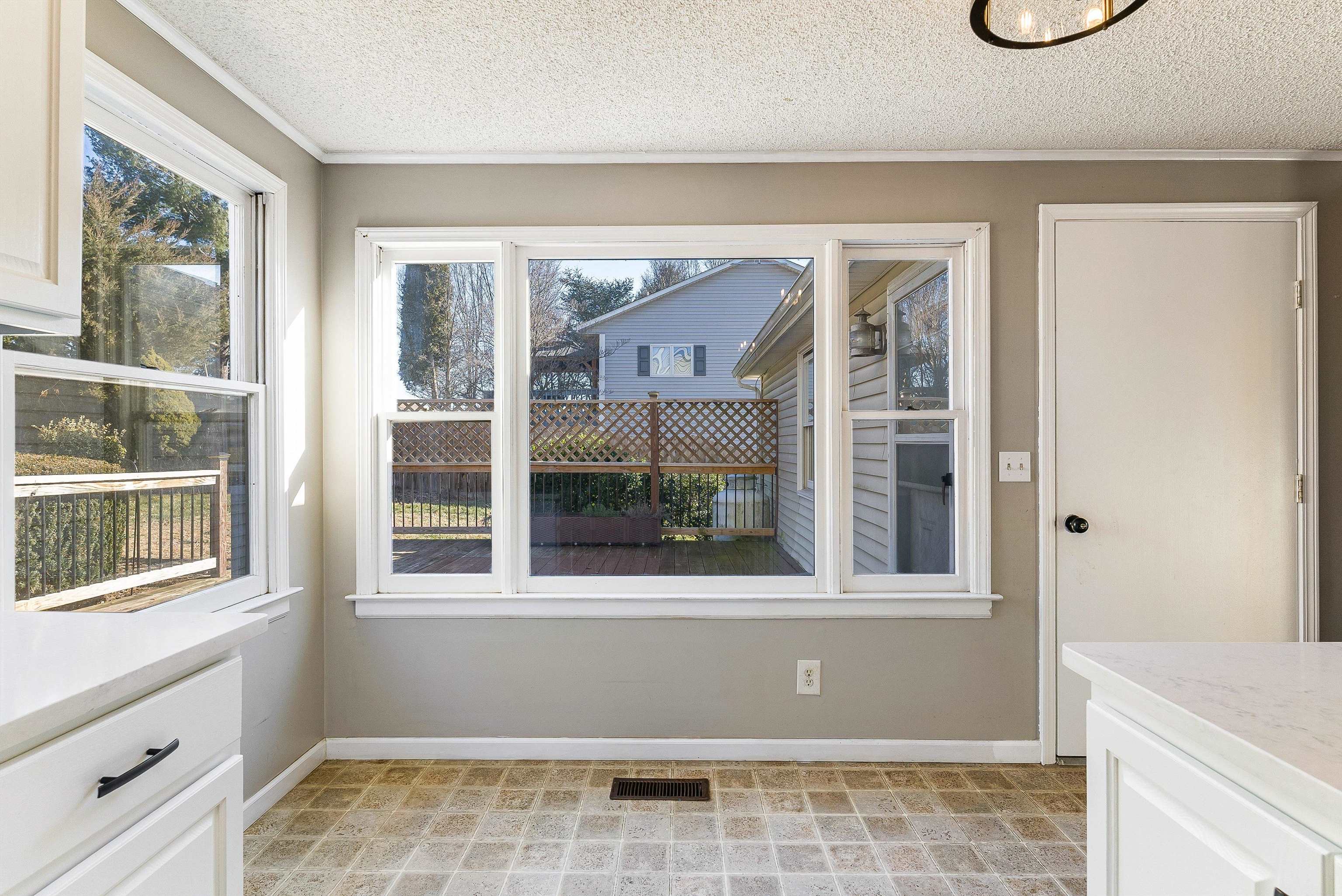 60 STOVER ST, DAYTON, Virginia 22821, 3 Bedrooms Bedrooms, ,2 BathroomsBathrooms,Residential,60 STOVER ST,672677 MLS # 672677 60 STOVER ST, DAYTON, Virginia 22821, 3 Bedrooms Bedrooms, ,2 BathroomsBathrooms,Residential,60 STOVER ST,672677 MLS # 672677