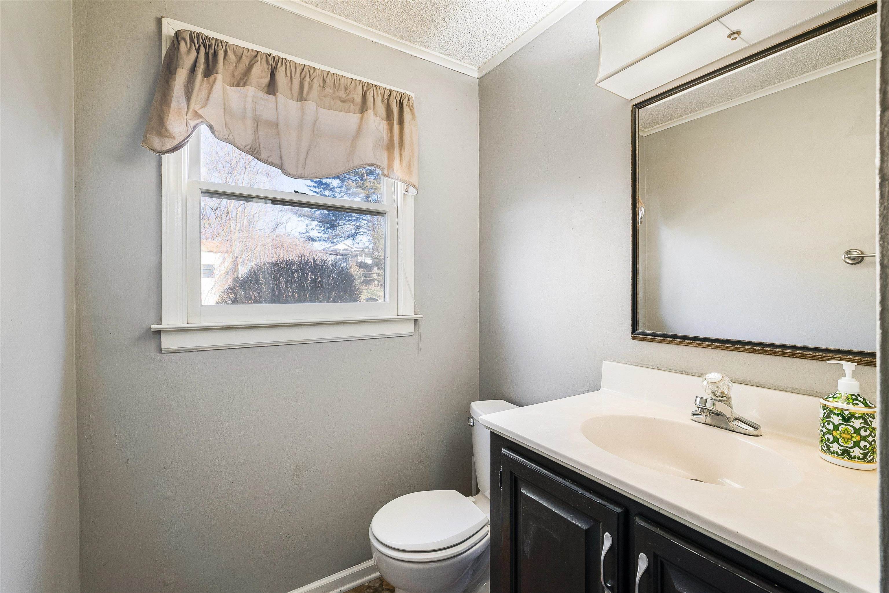 60 STOVER ST, DAYTON, Virginia 22821, 3 Bedrooms Bedrooms, ,2 BathroomsBathrooms,Residential,60 STOVER ST,672677 MLS # 672677 60 STOVER ST, DAYTON, Virginia 22821, 3 Bedrooms Bedrooms, ,2 BathroomsBathrooms,Residential,60 STOVER ST,672677 MLS # 672677