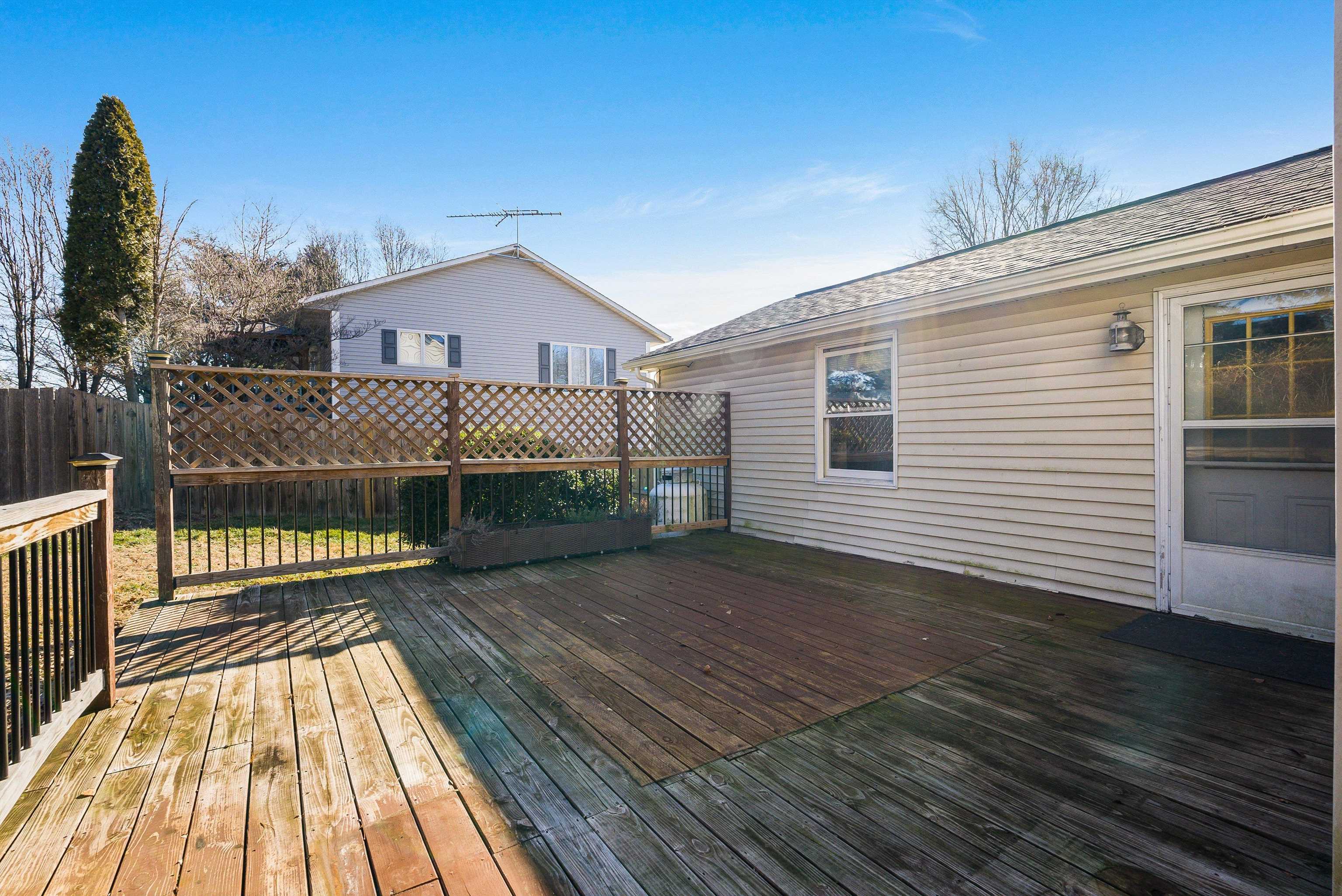 60 STOVER ST, DAYTON, Virginia 22821, 3 Bedrooms Bedrooms, ,2 BathroomsBathrooms,Residential,60 STOVER ST,672677 MLS # 672677 60 STOVER ST, DAYTON, Virginia 22821, 3 Bedrooms Bedrooms, ,2 BathroomsBathrooms,Residential,60 STOVER ST,672677 MLS # 672677