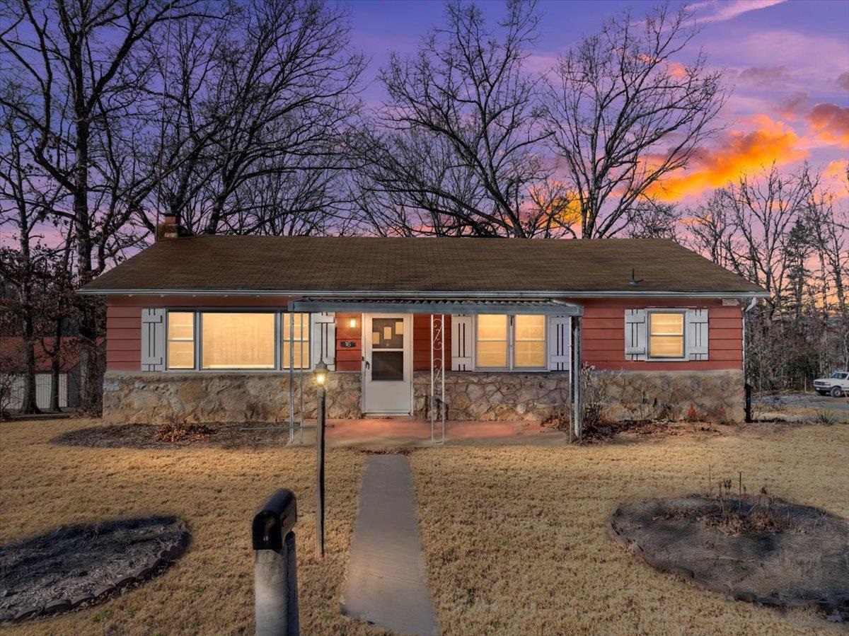 16 SUNDANCE RETREAT LN, NEW MARKET, Virginia 22844, 3 Bedrooms Bedrooms, ,2 BathroomsBathrooms,Residential,16 SUNDANCE RETREAT LN,672721 MLS # 672721