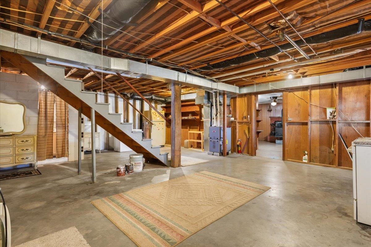 16 SUNDANCE RETREAT LN, NEW MARKET, Virginia 22844, 3 Bedrooms Bedrooms, ,2 BathroomsBathrooms,Residential,16 SUNDANCE RETREAT LN,672721 MLS # 672721