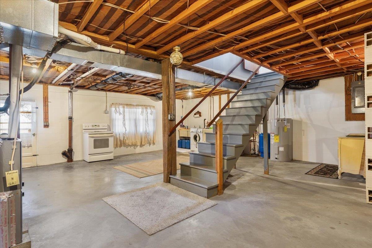 16 SUNDANCE RETREAT LN, NEW MARKET, Virginia 22844, 3 Bedrooms Bedrooms, ,2 BathroomsBathrooms,Residential,16 SUNDANCE RETREAT LN,672721 MLS # 672721