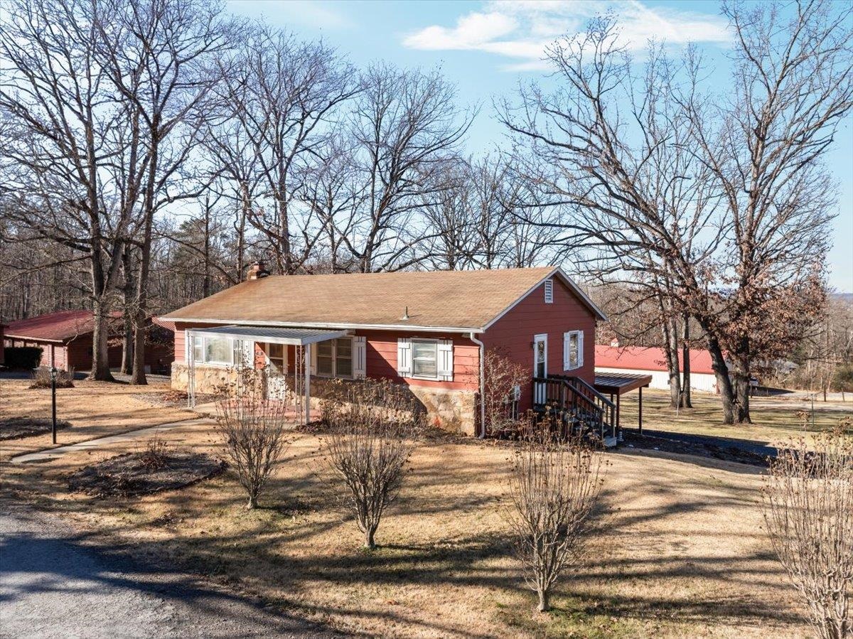 16 SUNDANCE RETREAT LN, NEW MARKET, Virginia 22844, 3 Bedrooms Bedrooms, ,2 BathroomsBathrooms,Residential,16 SUNDANCE RETREAT LN,672721 MLS # 672721