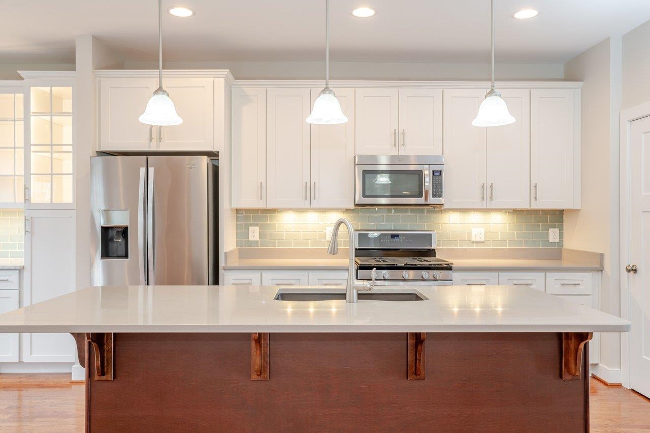 3207 CHARLESTON BLVD, ROCKINGHAM, Virginia 22801, 3 Bedrooms Bedrooms, ,2 BathroomsBathrooms,Residential,3207 CHARLESTON BLVD,672724 MLS # 672724