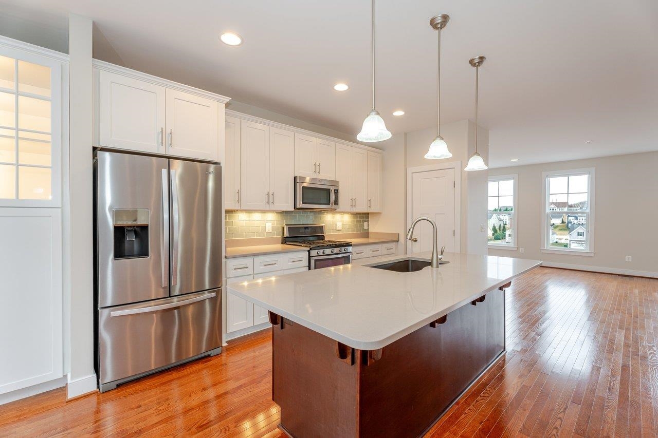 3207 CHARLESTON BLVD, ROCKINGHAM, Virginia 22801, 3 Bedrooms Bedrooms, ,2 BathroomsBathrooms,Residential,3207 CHARLESTON BLVD,672724 MLS # 672724