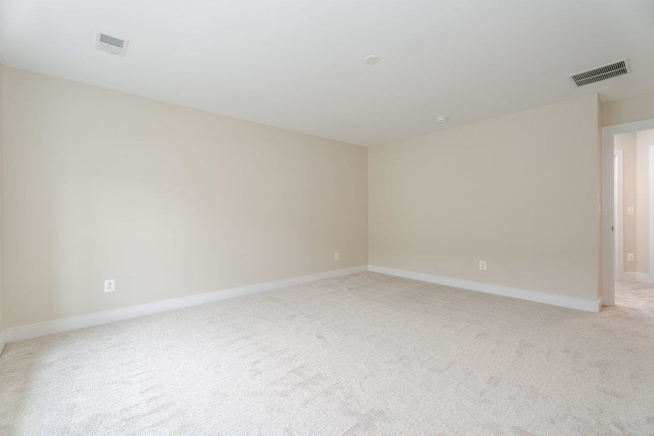 3207 CHARLESTON BLVD, ROCKINGHAM, Virginia 22801, 3 Bedrooms Bedrooms, ,2 BathroomsBathrooms,Residential,3207 CHARLESTON BLVD,672724 MLS # 672724