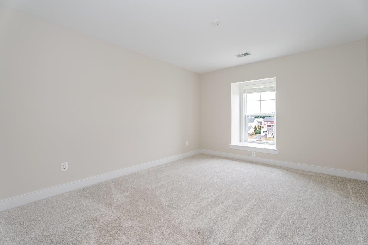 3207 CHARLESTON BLVD, ROCKINGHAM, Virginia 22801, 3 Bedrooms Bedrooms, ,2 BathroomsBathrooms,Residential,3207 CHARLESTON BLVD,672724 MLS # 672724