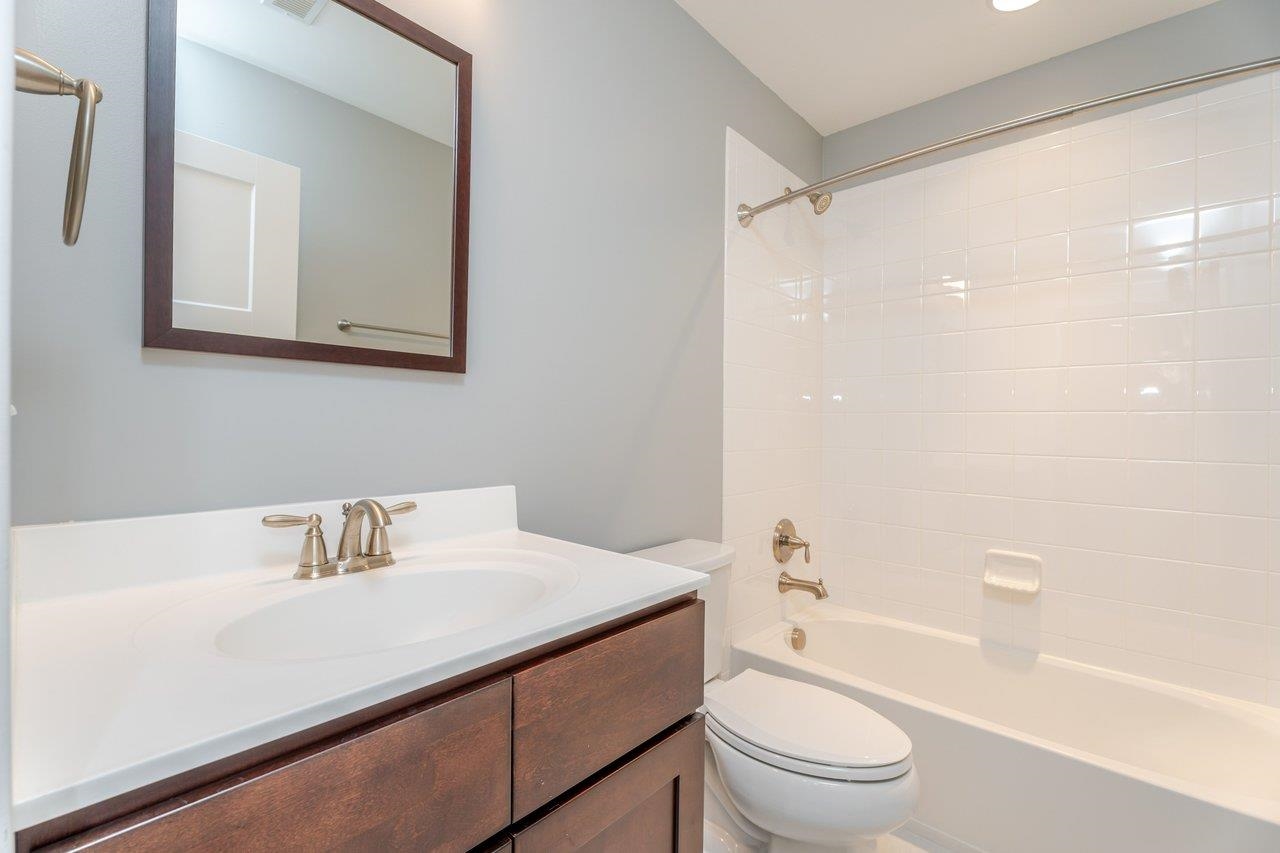 3207 CHARLESTON BLVD, ROCKINGHAM, Virginia 22801, 3 Bedrooms Bedrooms, ,2 BathroomsBathrooms,Residential,3207 CHARLESTON BLVD,672724 MLS # 672724