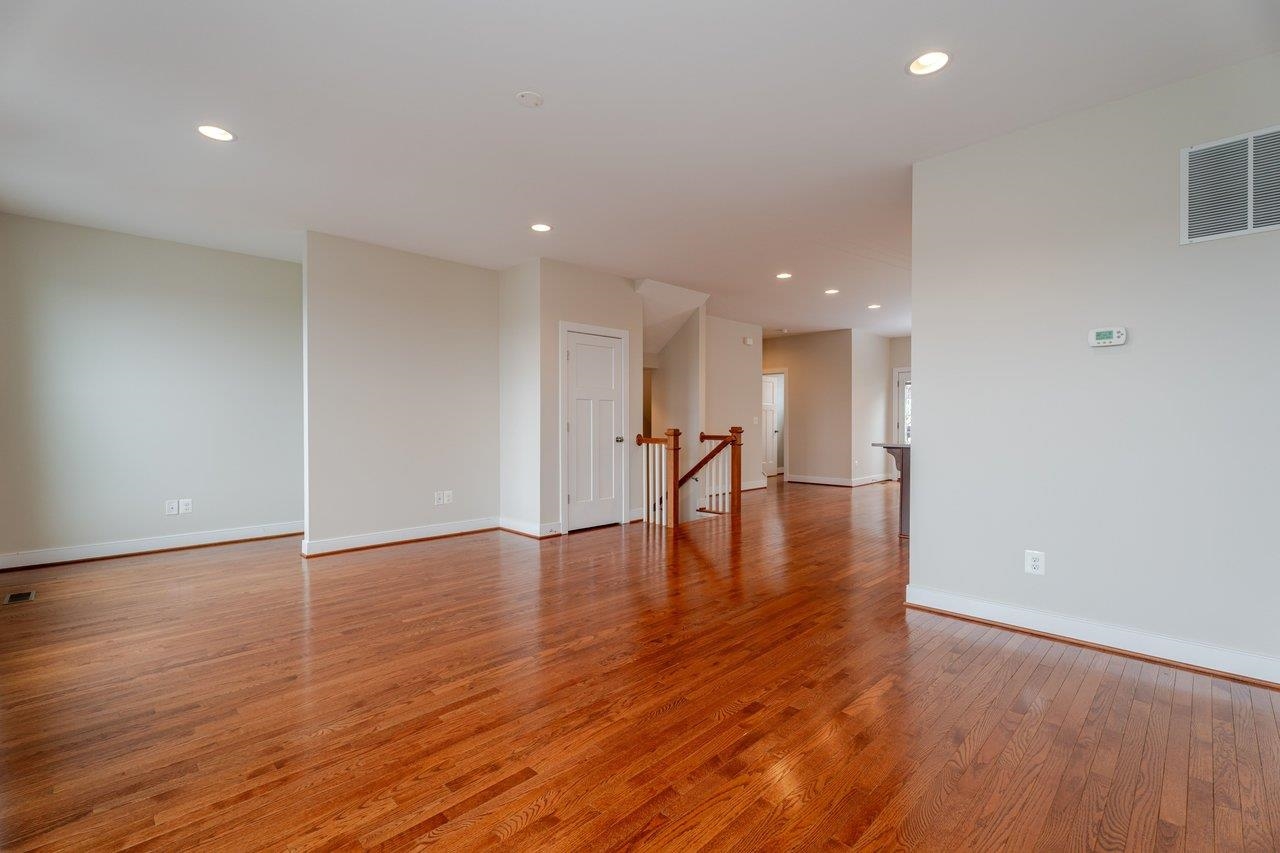 3207 CHARLESTON BLVD, ROCKINGHAM, Virginia 22801, 3 Bedrooms Bedrooms, ,2 BathroomsBathrooms,Residential,3207 CHARLESTON BLVD,672724 MLS # 672724