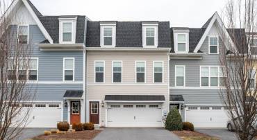 3207 CHARLESTON BLVD, ROCKINGHAM, Virginia 22801, 3 Bedrooms Bedrooms, ,2 BathroomsBathrooms,Residential,3207 CHARLESTON BLVD,672724 MLS # 672724