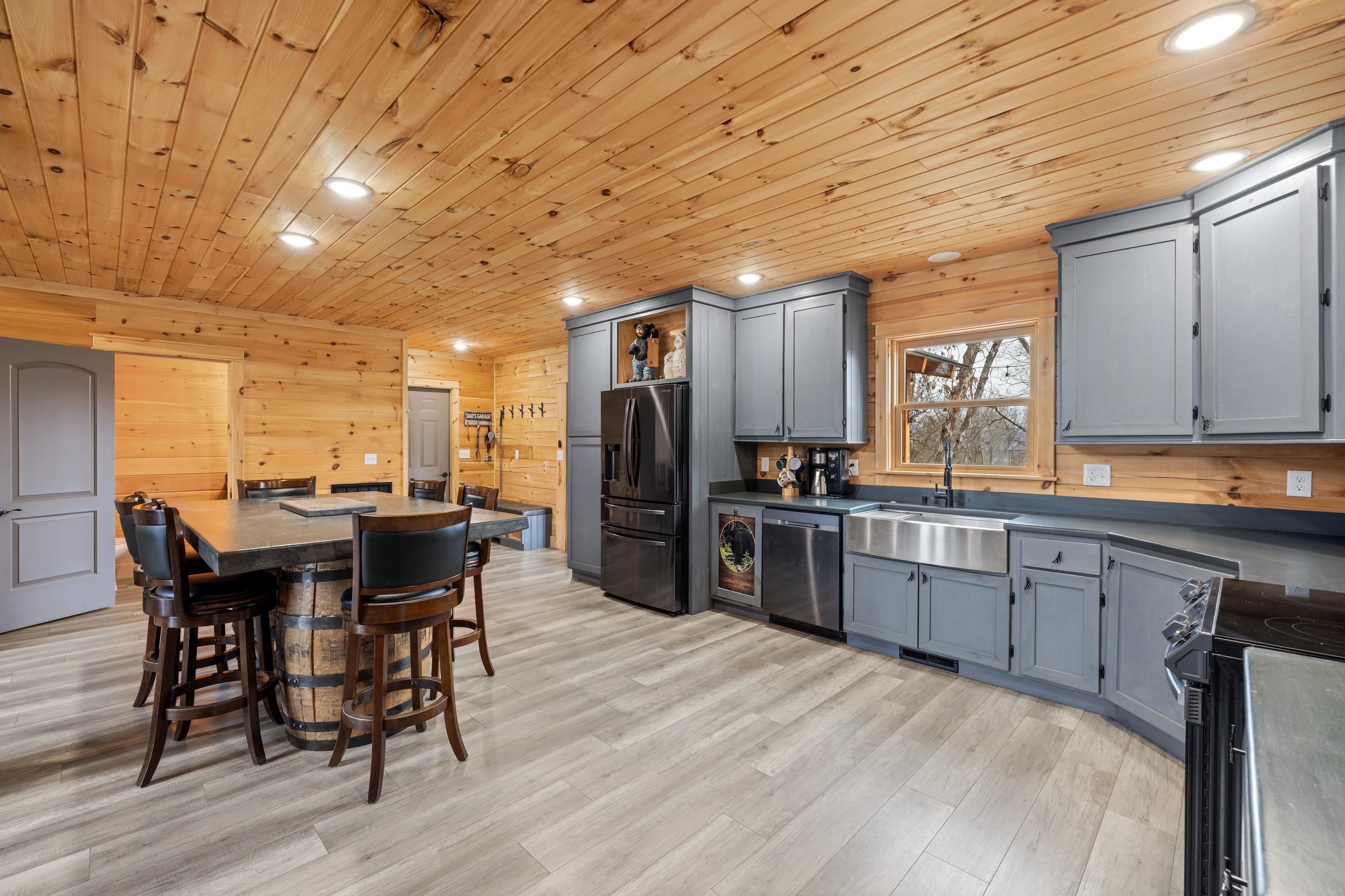 179 PASSAGE LN, MCGAHEYSVILLE, Virginia 22840, 3 Bedrooms Bedrooms, ,2 BathroomsBathrooms,Residential,179 PASSAGE LN,672849 MLS # 672849