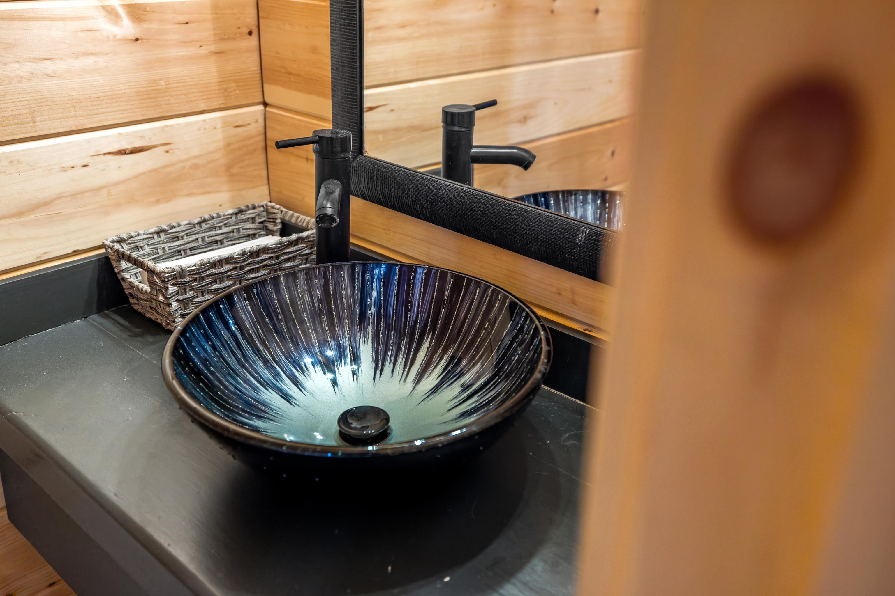 179 PASSAGE LN, MCGAHEYSVILLE, Virginia 22840, 3 Bedrooms Bedrooms, ,2 BathroomsBathrooms,Residential,179 PASSAGE LN,672849 MLS # 672849