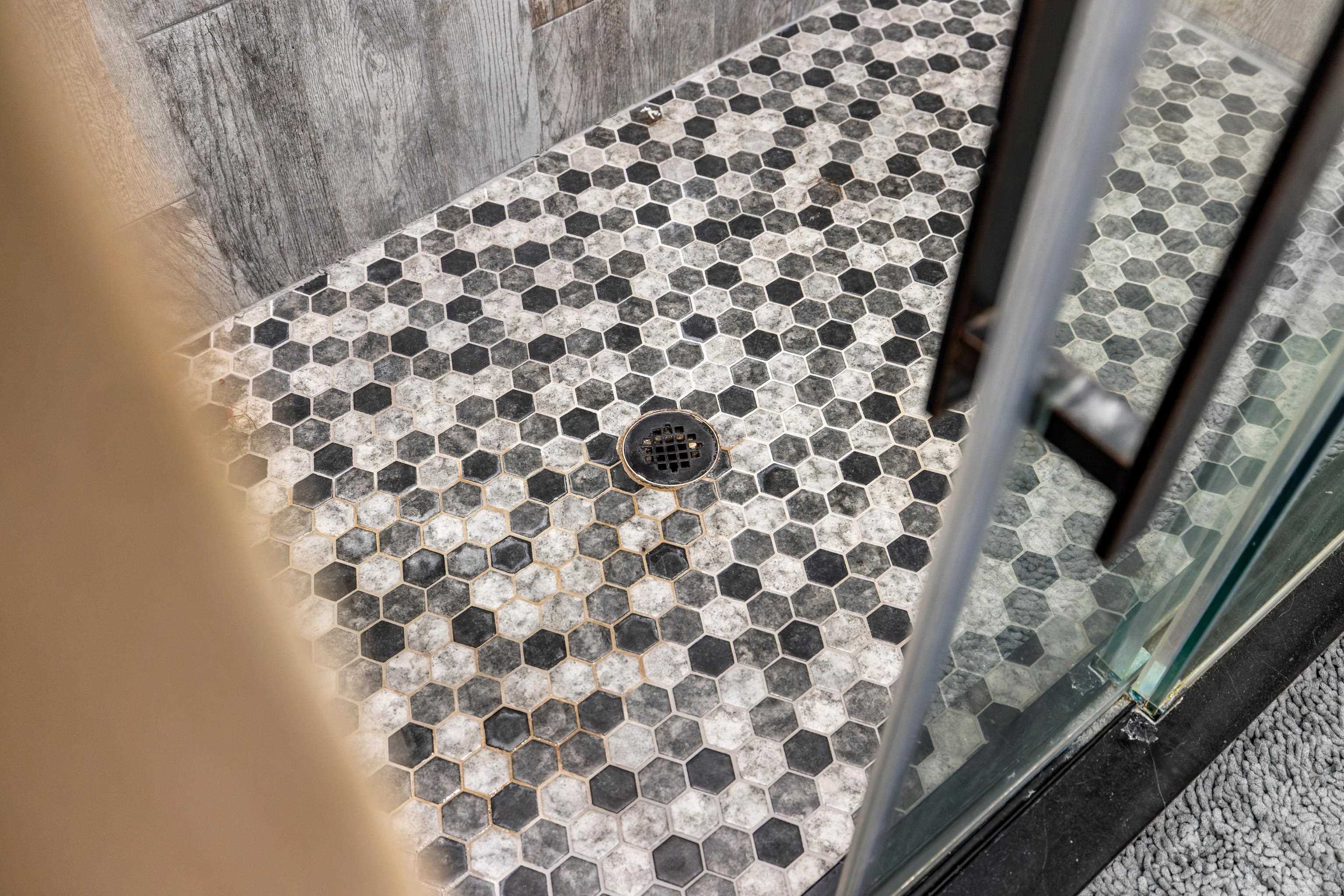 179 PASSAGE LN, MCGAHEYSVILLE, Virginia 22840, 3 Bedrooms Bedrooms, ,2 BathroomsBathrooms,Residential,179 PASSAGE LN,672849 MLS # 672849