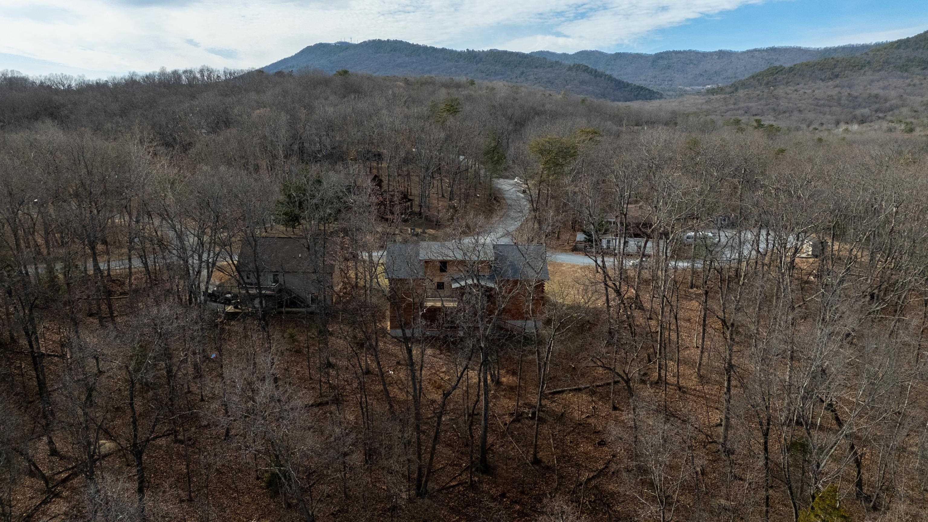 179 PASSAGE LN, MCGAHEYSVILLE, Virginia 22840, 3 Bedrooms Bedrooms, ,2 BathroomsBathrooms,Residential,179 PASSAGE LN,672849 MLS # 672849