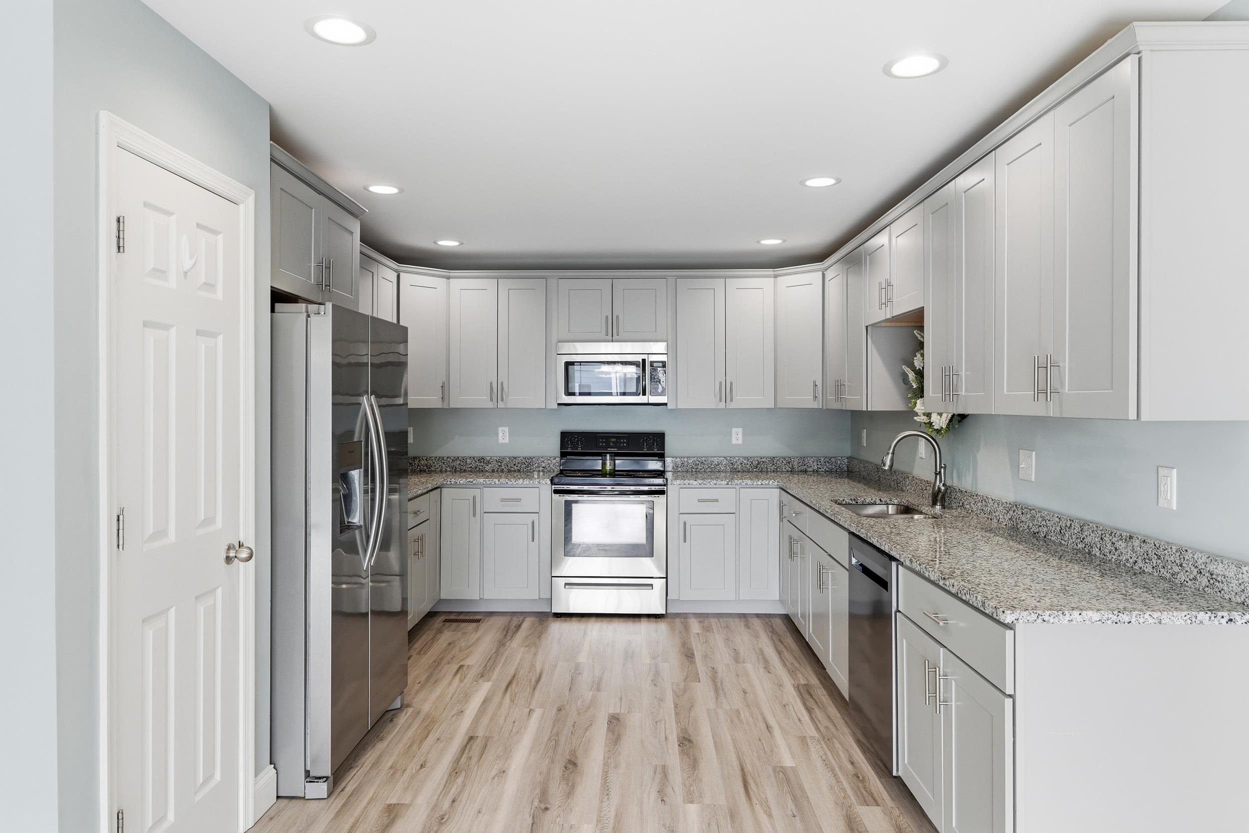 136 MILLSTONE ST, BRIDGEWATER, Virginia 22812, 3 Bedrooms Bedrooms, ,2 BathroomsBathrooms,Residential,136 MILLSTONE ST,672860 MLS # 672860 136 MILLSTONE ST, BRIDGEWATER, Virginia 22812, 3 Bedrooms Bedrooms, ,2 BathroomsBathrooms,Residential,136 MILLSTONE ST,672860 MLS # 672860