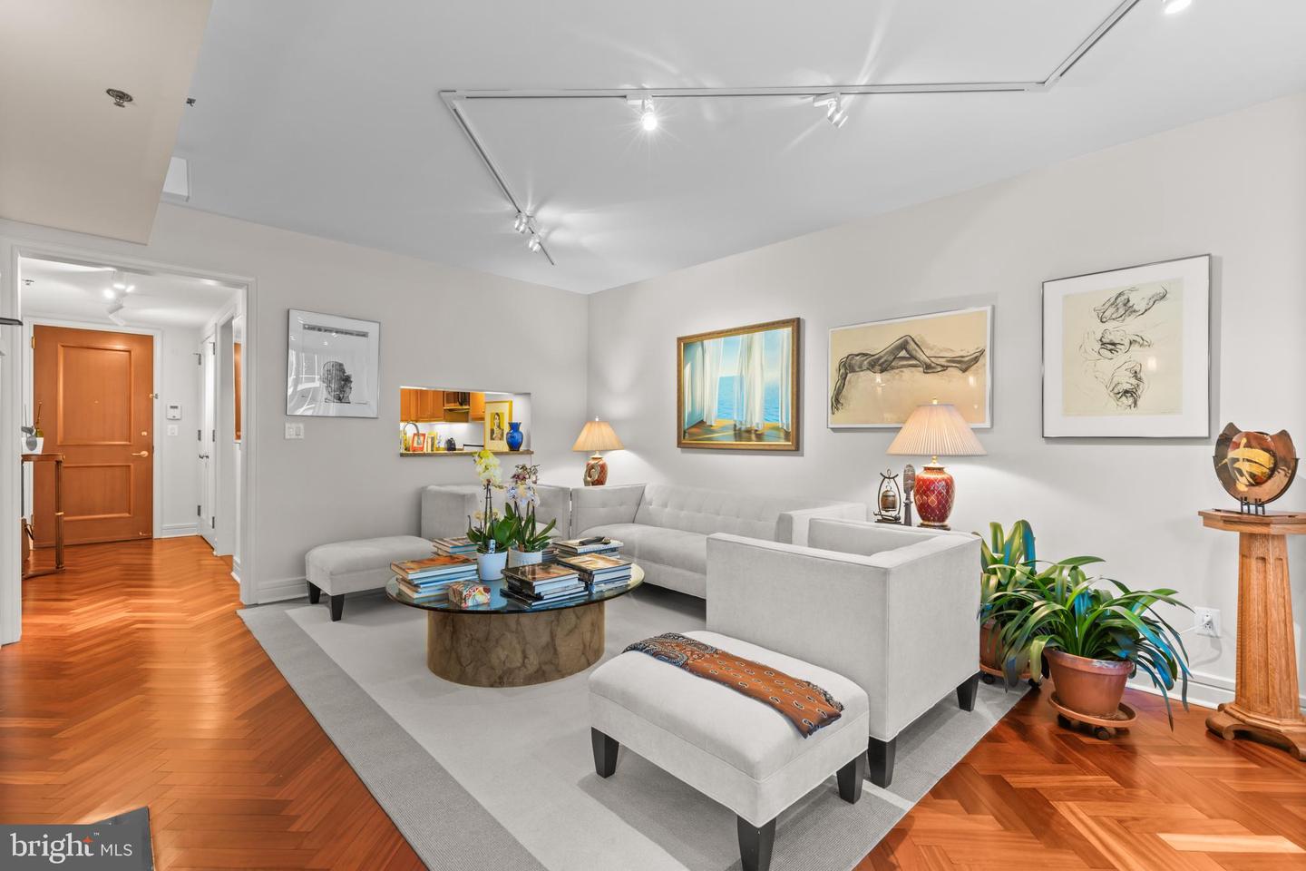 1111 23RD ST NW #4G, WASHINGTON, District Of Columbia 20037, 2 Bedrooms Bedrooms, ,2 BathroomsBathrooms,Residential,For sale,1111 23RD ST NW #4G,DCDC2232414 MLS # DCDC2232414 1111 23RD ST NW #4G, WASHINGTON, District Of Columbia 20037, 2 Bedrooms Bedrooms, ,2 BathroomsBathrooms,Residential,For sale,1111 23RD ST NW #4G,DCDC2232414 MLS # DCDC2232414