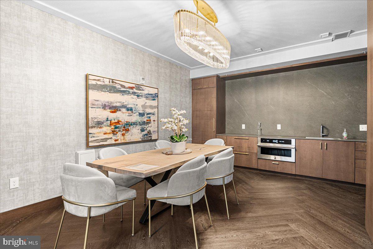 625 SLATERS LN #G4, ALEXANDRIA, Virginia 22314, 1 Bedroom Bedrooms, ,1 BathroomBathrooms,Residential,For sale,625 SLATERS LN #G4,VAAX2051996 MLS # VAAX2051996 625 SLATERS LN #G4, ALEXANDRIA, Virginia 22314, 1 Bedroom Bedrooms, ,1 BathroomBathrooms,Residential,For sale,625 SLATERS LN #G4,VAAX2051996 MLS # VAAX2051996