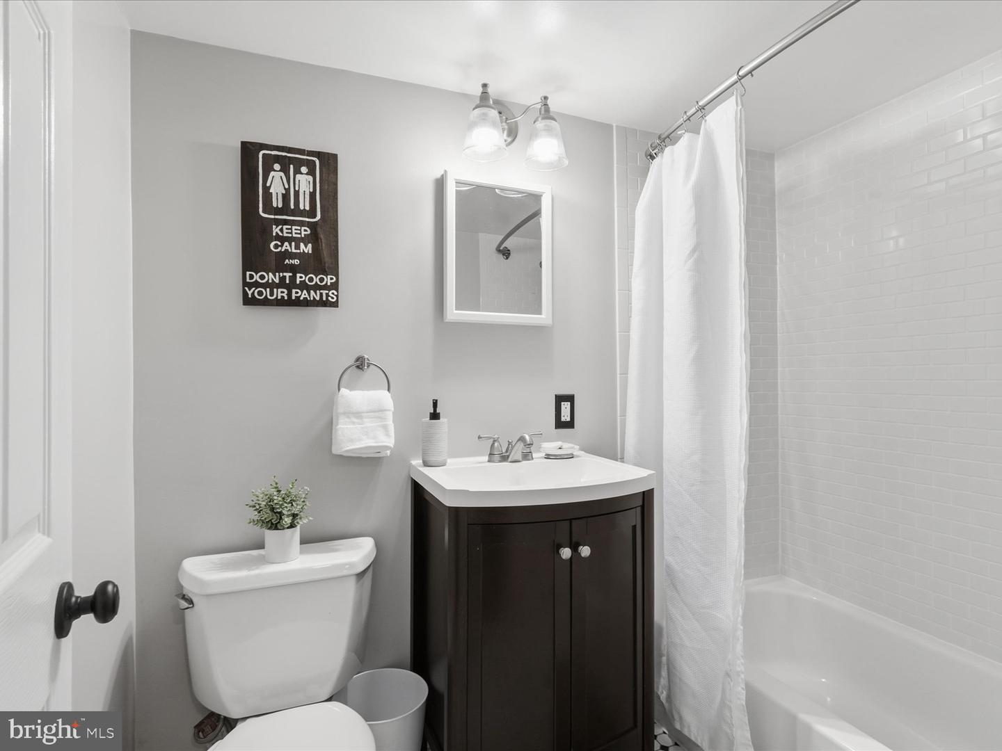 6437 SPRING TER, FALLS CHURCH, Virginia 22042, 3 Bedrooms Bedrooms, ,3 BathroomsBathrooms,Residential,For sale,6437 SPRING TER,VAFX2281004 MLS # VAFX2281004 6437 SPRING TER, FALLS CHURCH, Virginia 22042, 3 Bedrooms Bedrooms, ,3 BathroomsBathrooms,Residential,For sale,6437 SPRING TER,VAFX2281004 MLS # VAFX2281004