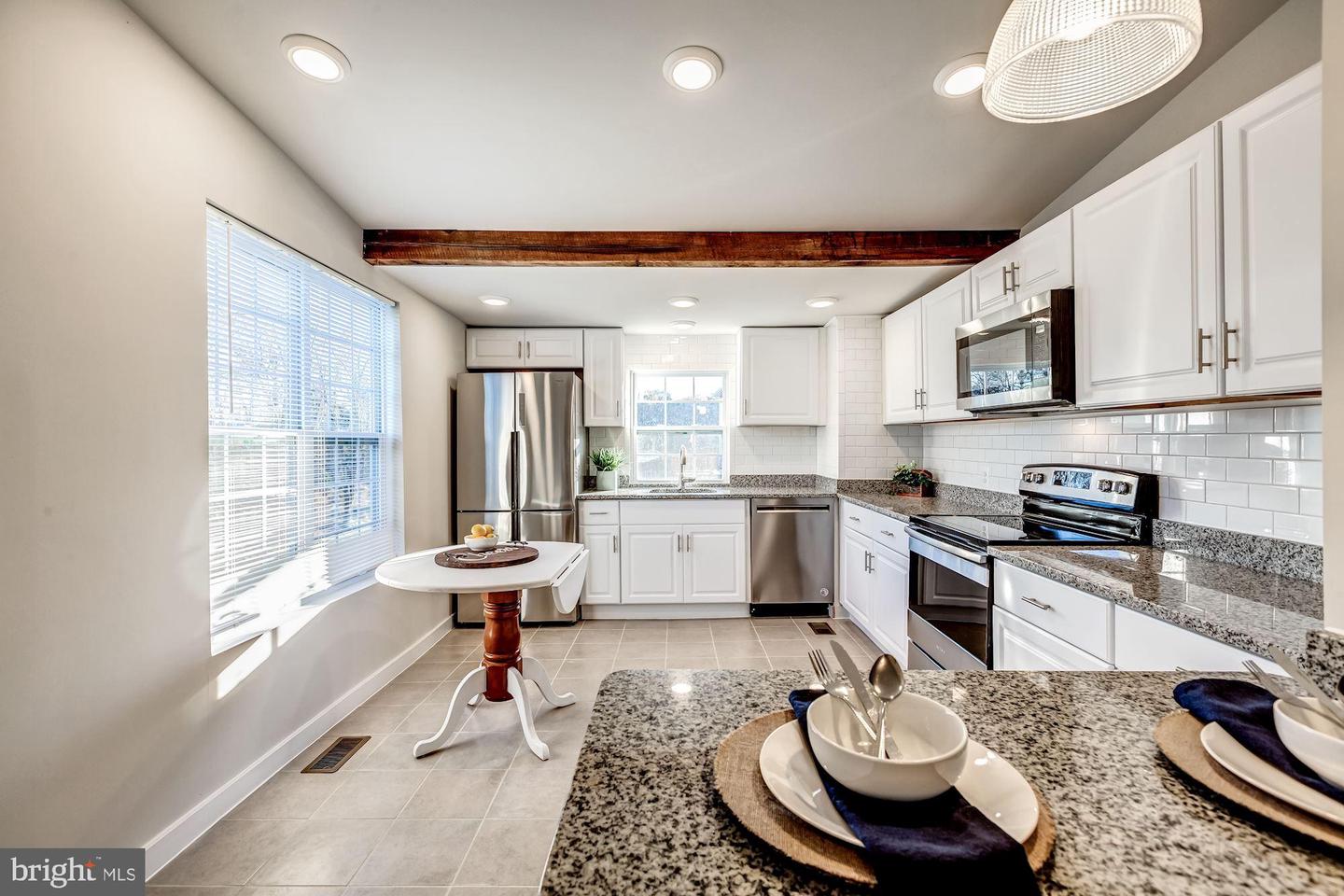 41217 LITTLE RIVER TURNPIKE, ALDIE, Virginia 20105, 6 Bedrooms Bedrooms, ,4 BathroomsBathrooms,Residential,For sale,41217 LITTLE RIVER TURNPIKE,VALO2111874 MLS # VALO2111874