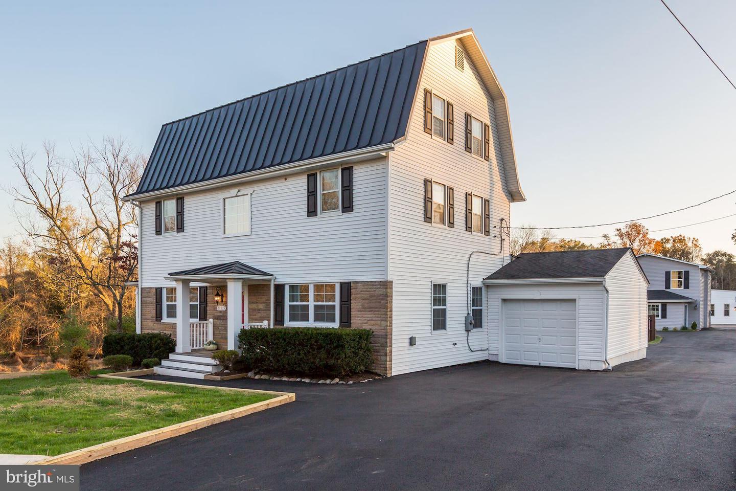 41217 LITTLE RIVER TURNPIKE, ALDIE, Virginia 20105, 6 Bedrooms Bedrooms, ,4 BathroomsBathrooms,Residential,For sale,41217 LITTLE RIVER TURNPIKE,VALO2111874 MLS # VALO2111874