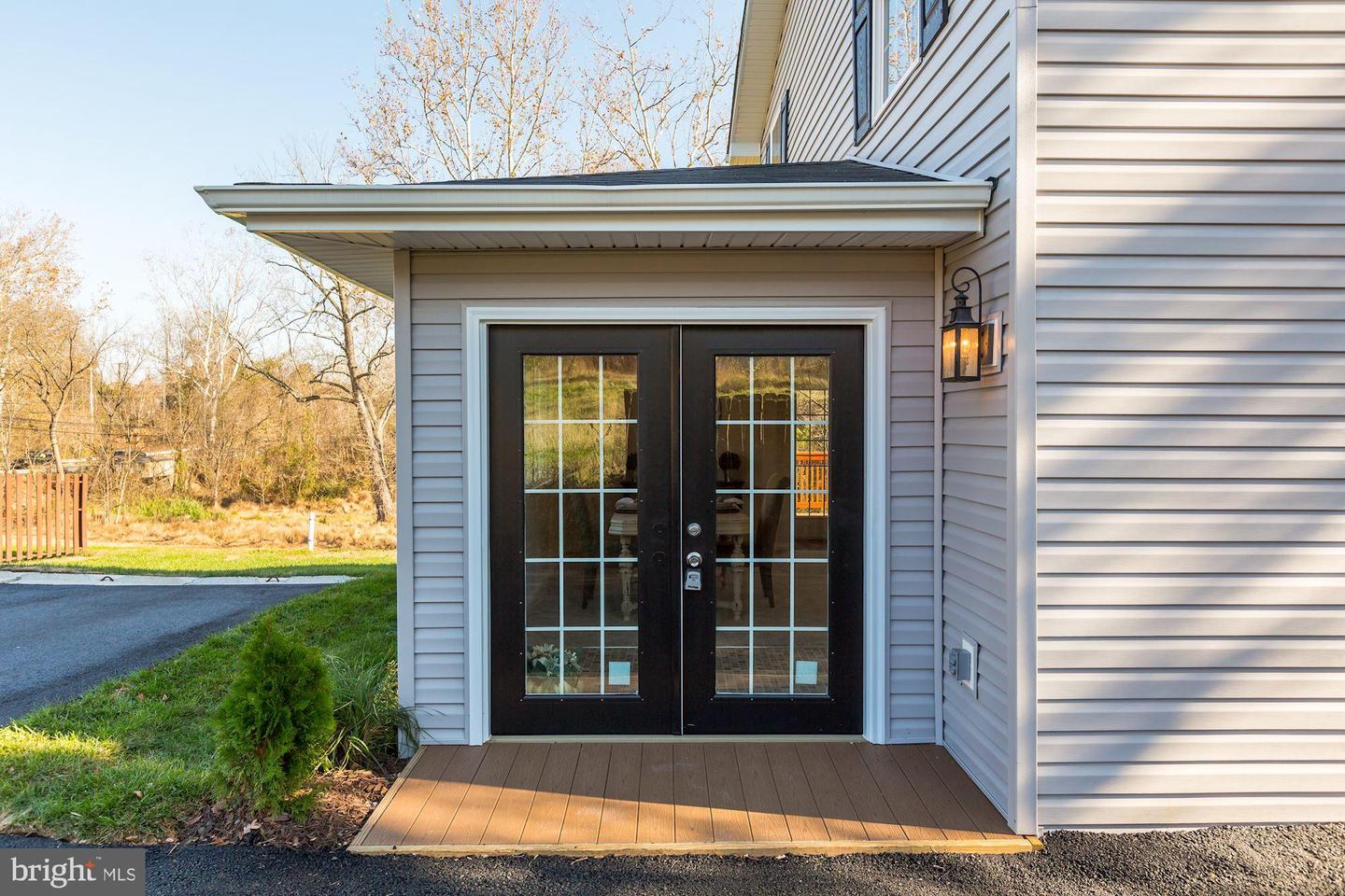 41217 LITTLE RIVER TURNPIKE, ALDIE, Virginia 20105, 6 Bedrooms Bedrooms, ,4 BathroomsBathrooms,Residential,For sale,41217 LITTLE RIVER TURNPIKE,VALO2111874 MLS # VALO2111874