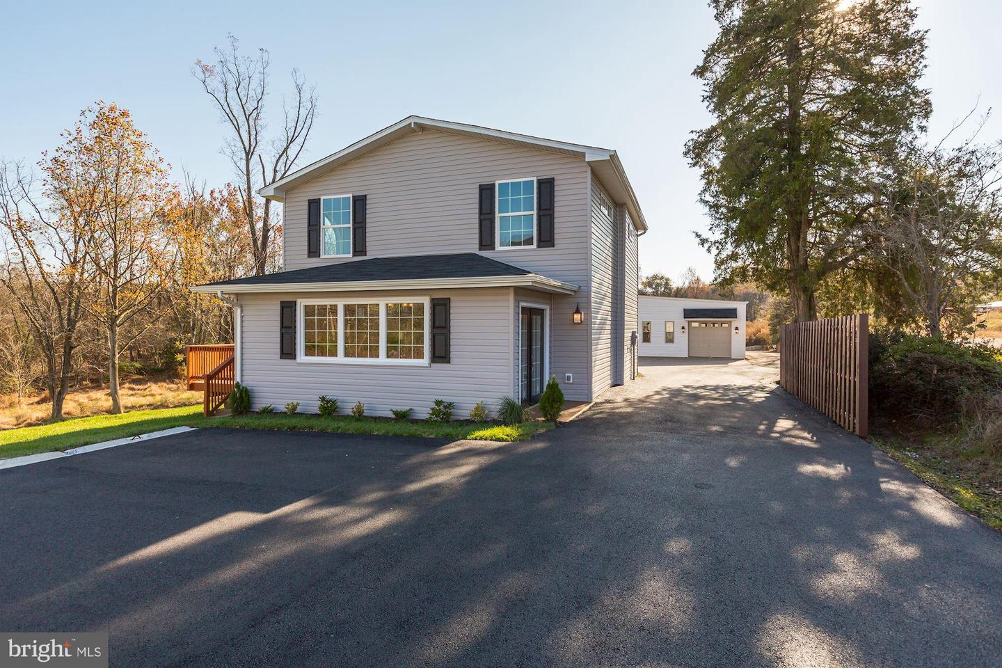 41217 LITTLE RIVER TURNPIKE, ALDIE, Virginia 20105, 6 Bedrooms Bedrooms, ,4 BathroomsBathrooms,Residential,For sale,41217 LITTLE RIVER TURNPIKE,VALO2111874 MLS # VALO2111874