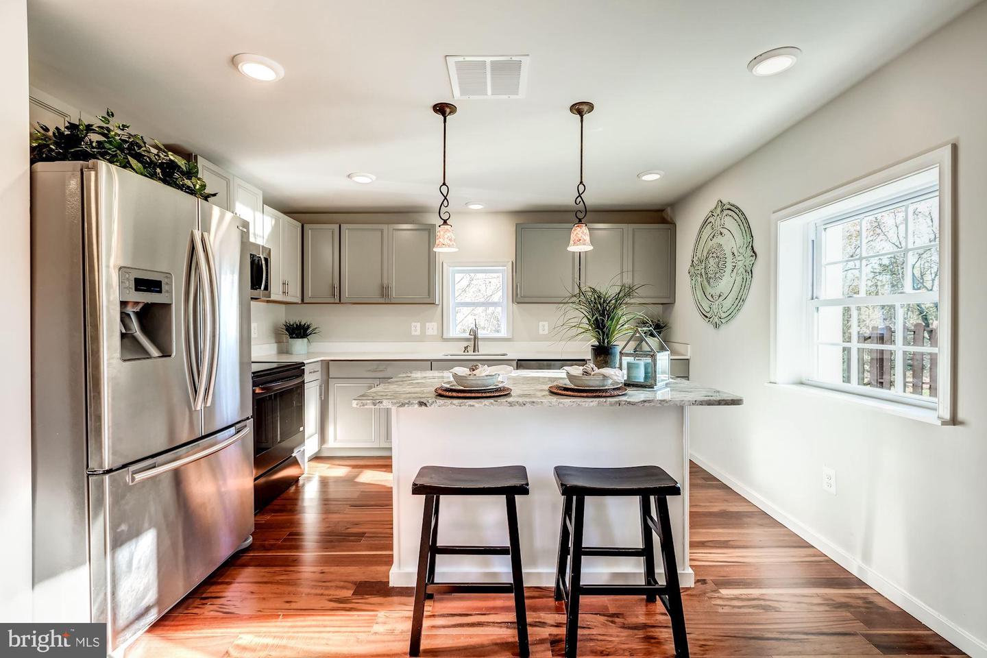 41217 LITTLE RIVER TURNPIKE, ALDIE, Virginia 20105, 6 Bedrooms Bedrooms, ,4 BathroomsBathrooms,Residential,For sale,41217 LITTLE RIVER TURNPIKE,VALO2111874 MLS # VALO2111874