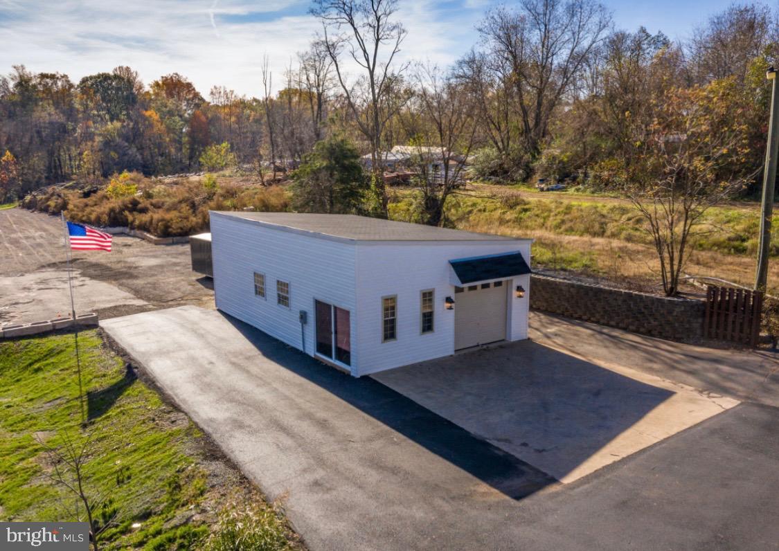 41217 LITTLE RIVER TURNPIKE, ALDIE, Virginia 20105, 6 Bedrooms Bedrooms, ,4 BathroomsBathrooms,Residential,For sale,41217 LITTLE RIVER TURNPIKE,VALO2111874 MLS # VALO2111874