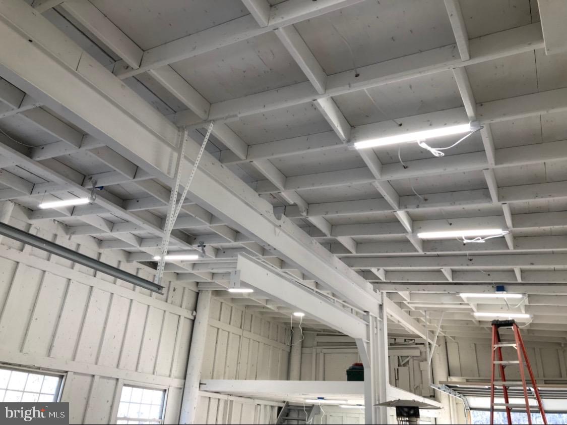 41217 LITTLE RIVER TURNPIKE, ALDIE, Virginia 20105, 6 Bedrooms Bedrooms, ,4 BathroomsBathrooms,Residential,For sale,41217 LITTLE RIVER TURNPIKE,VALO2111874 MLS # VALO2111874