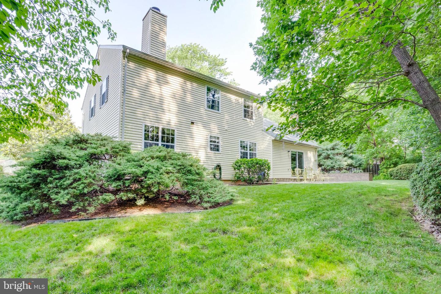 5062 QUEENS WOOD DR, BURKE, Virginia 22015, 4 Bedrooms Bedrooms, ,2 BathroomsBathrooms,Residential,For sale,5062 QUEENS WOOD DR,VAFX2283134 MLS # VAFX2283134 5062 QUEENS WOOD DR, BURKE, Virginia 22015, 4 Bedrooms Bedrooms, ,2 BathroomsBathrooms,Residential,For sale,5062 QUEENS WOOD DR,VAFX2283134 MLS # VAFX2283134