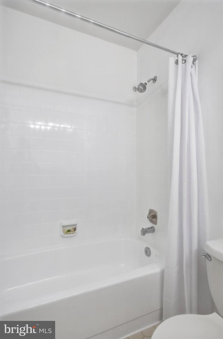 5062 QUEENS WOOD DR, BURKE, Virginia 22015, 4 Bedrooms Bedrooms, ,2 BathroomsBathrooms,Residential,For sale,5062 QUEENS WOOD DR,VAFX2283134 MLS # VAFX2283134 5062 QUEENS WOOD DR, BURKE, Virginia 22015, 4 Bedrooms Bedrooms, ,2 BathroomsBathrooms,Residential,For sale,5062 QUEENS WOOD DR,VAFX2283134 MLS # VAFX2283134