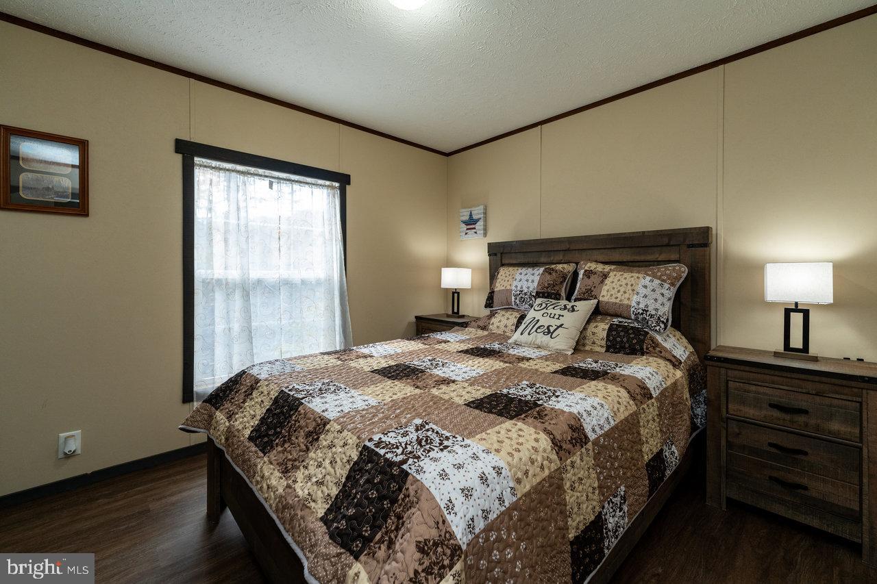 187 HOLLY HILL RD, LURAY, Virginia 22835, 3 Bedrooms Bedrooms, 5 Rooms Rooms,2 BathroomsBathrooms,Residential,For sale,187 HOLLY HILL RD,VAPA2005804 MLS # VAPA2005804