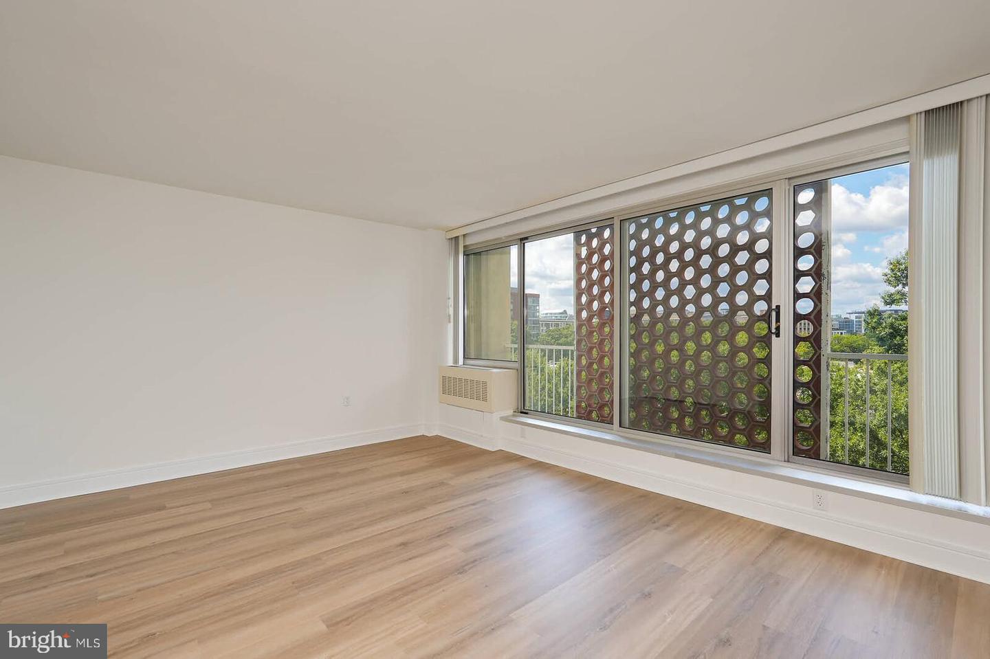 800 4TH ST SW #S623, WASHINGTON, District Of Columbia 20024, ,1 BathroomBathrooms,Residential,For sale,800 4TH ST SW #S623,DCDC2239454 MLS # DCDC2239454