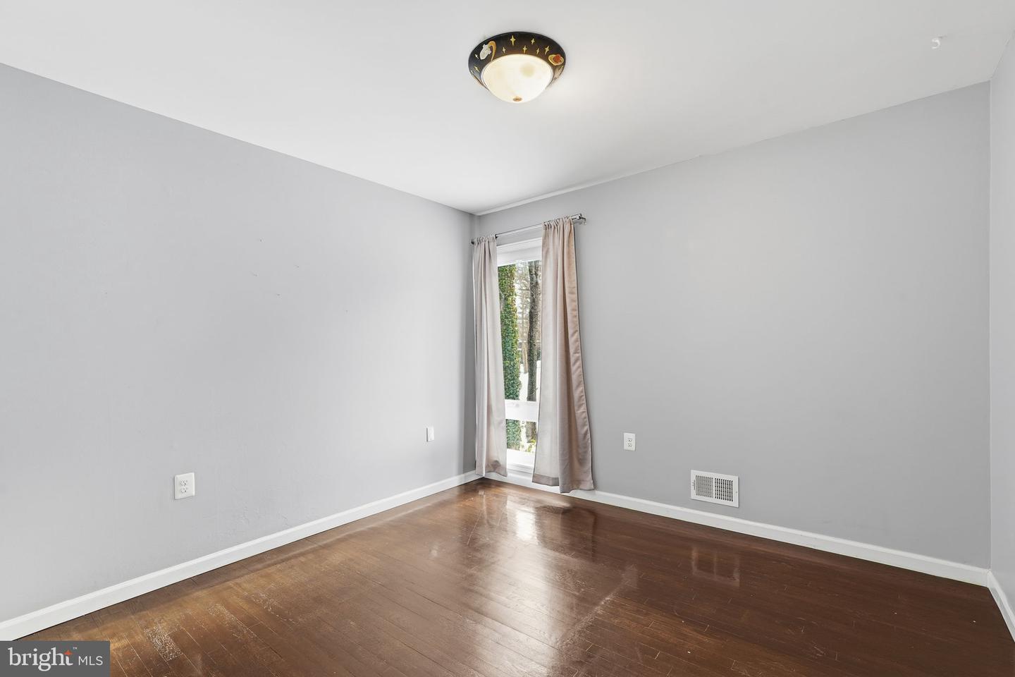 1411 ALDENHAM LN, RESTON, Virginia 20190, 4 Bedrooms Bedrooms, ,3 BathroomsBathrooms,Residential,For sale,1411 ALDENHAM LN,VAFX2284648 MLS # VAFX2284648 1411 ALDENHAM LN, RESTON, Virginia 20190, 4 Bedrooms Bedrooms, ,3 BathroomsBathrooms,Residential,For sale,1411 ALDENHAM LN,VAFX2284648 MLS # VAFX2284648