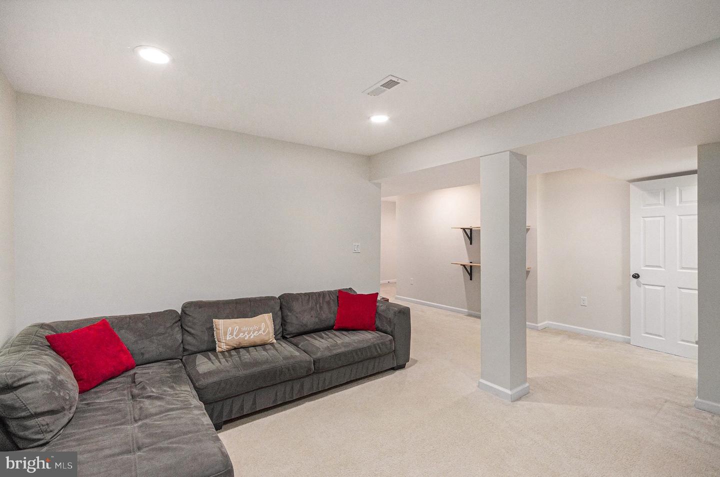 1309 ROCK CHAPEL RD, HERNDON, Virginia 20170, 5 Bedrooms Bedrooms, 9 Rooms Rooms,3 BathroomsBathrooms,Residential,For sale,1309 ROCK CHAPEL RD,VAFX2285384 MLS # VAFX2285384